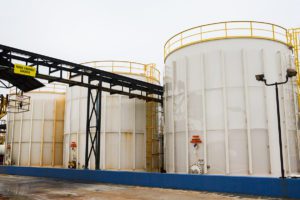 wagner-enterprises-white-industrial-tanks